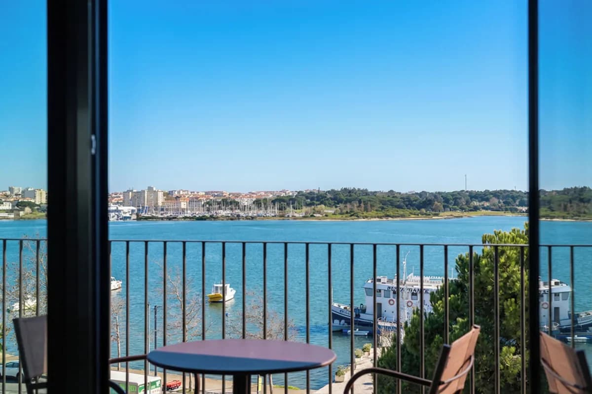 Seixal Harbour Apartments