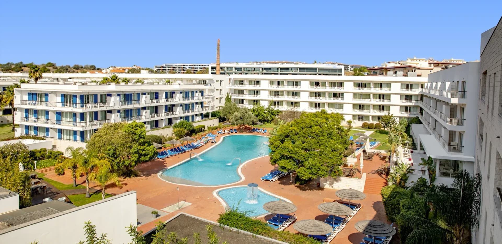 Marina Club