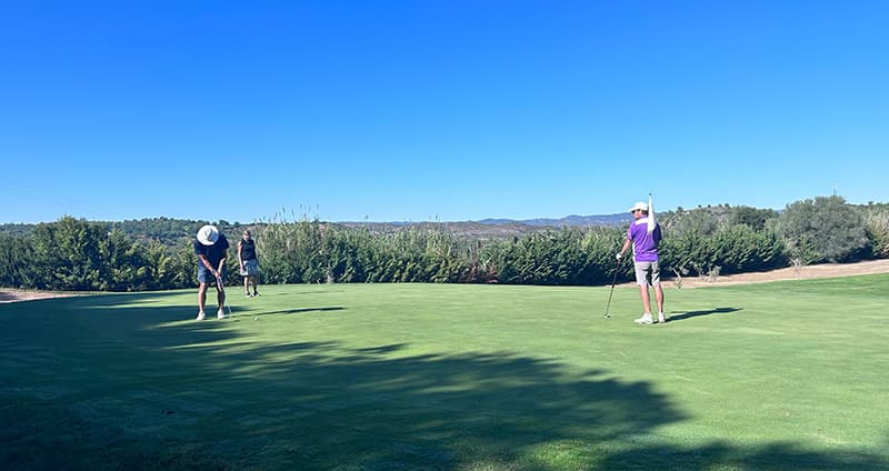 Golf i solen med PT Golf